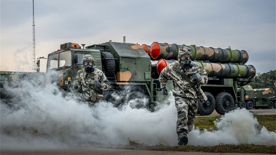 Air defense soldiers rush to positions