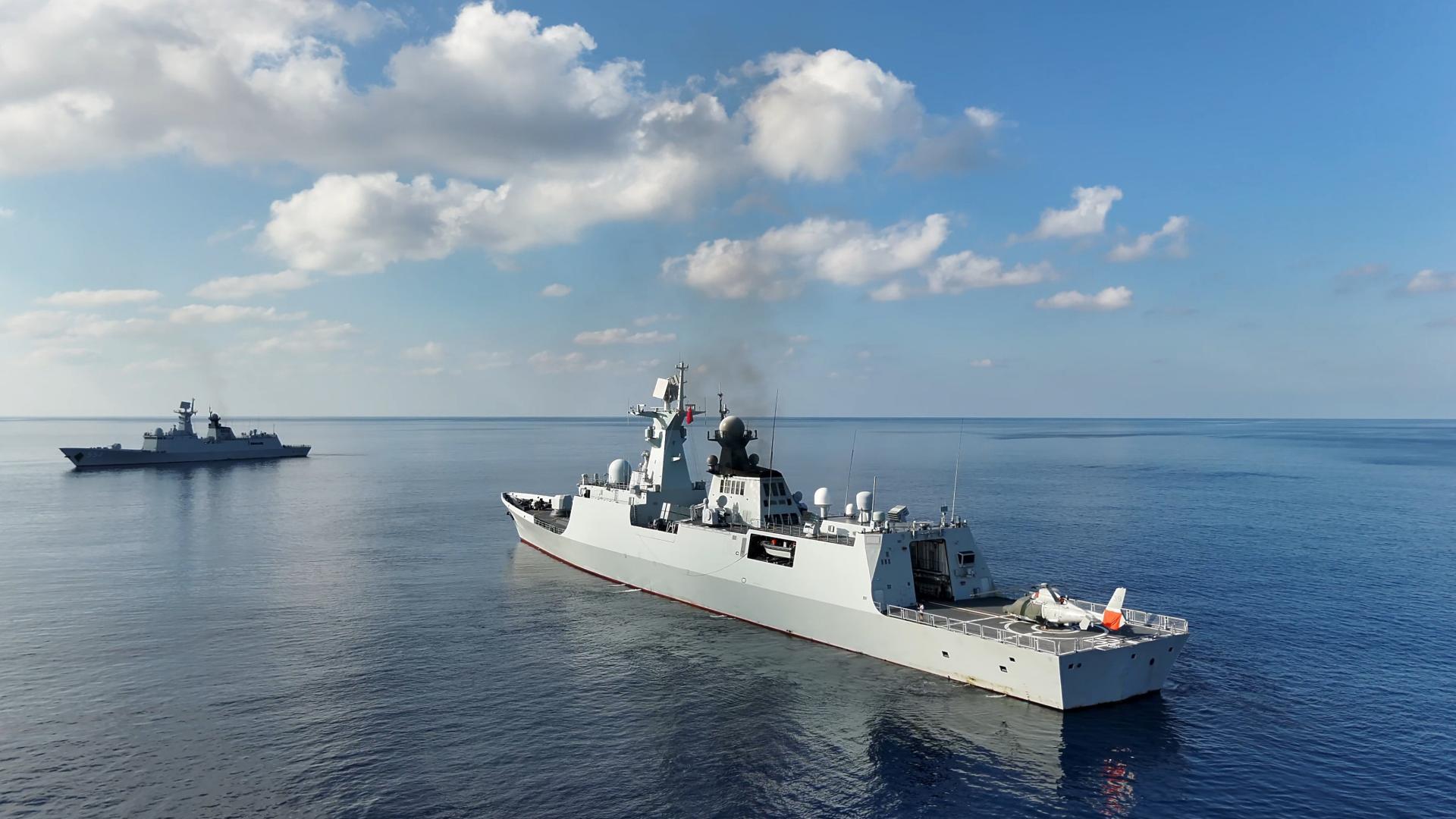 Type 054A frigates in maritime training exercise