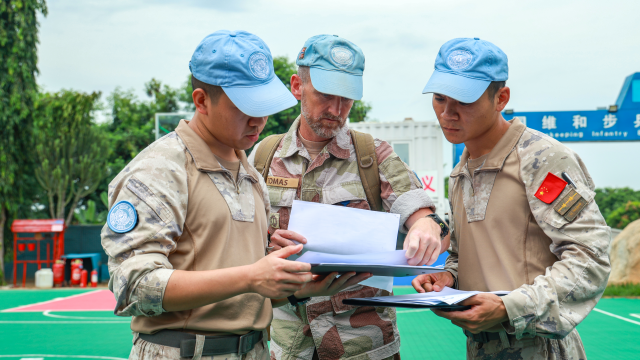 12th Chinese peacekeeping infantry battalion to South Sudan (Juba) passes UN equipment inspection