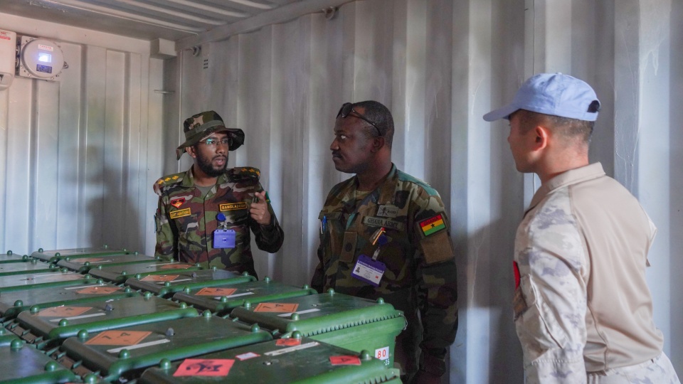 Chinese peacekeeping engineering contingent passes UN special ammunition inspection