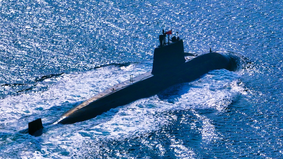 Submarine conducts combat training