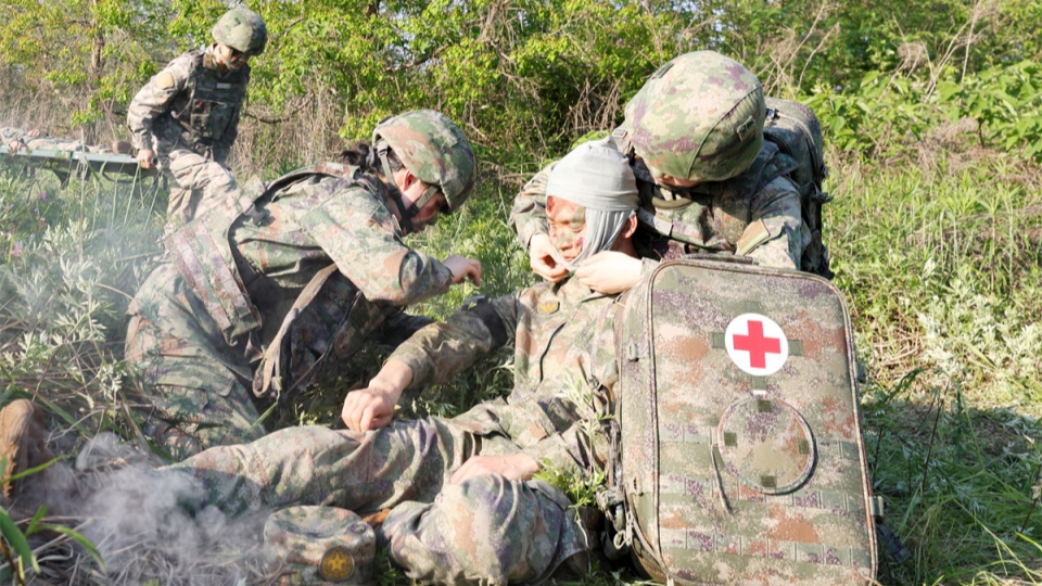 Battlefield rescue  training