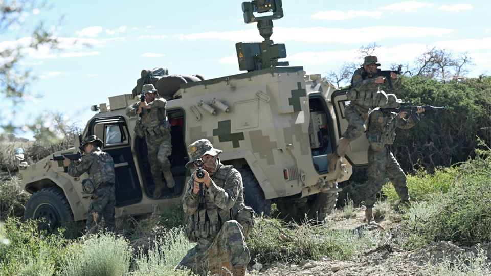 Scouts conduct field training