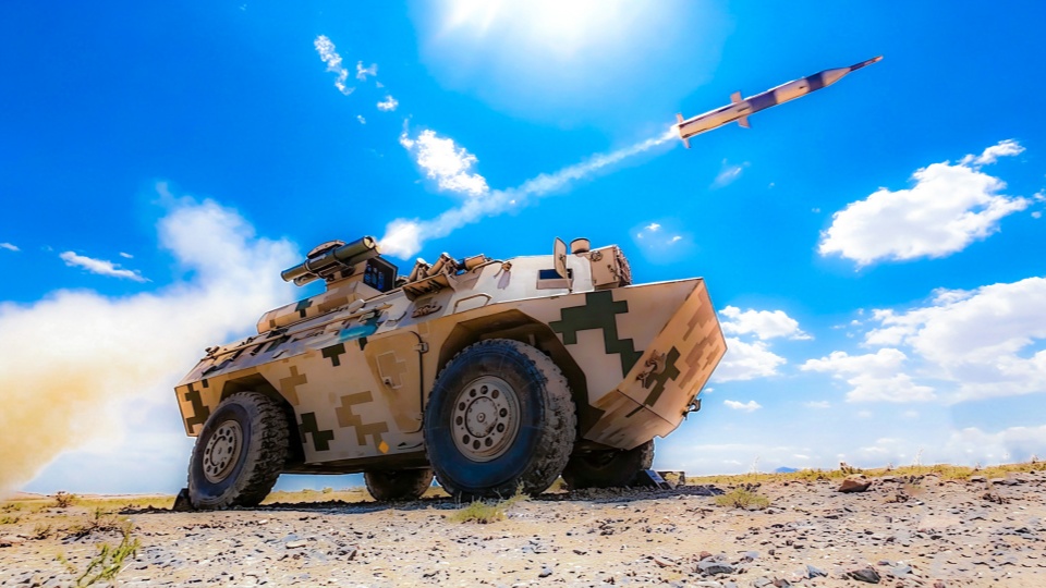 HJ-9 anti-tank missile system fires in training