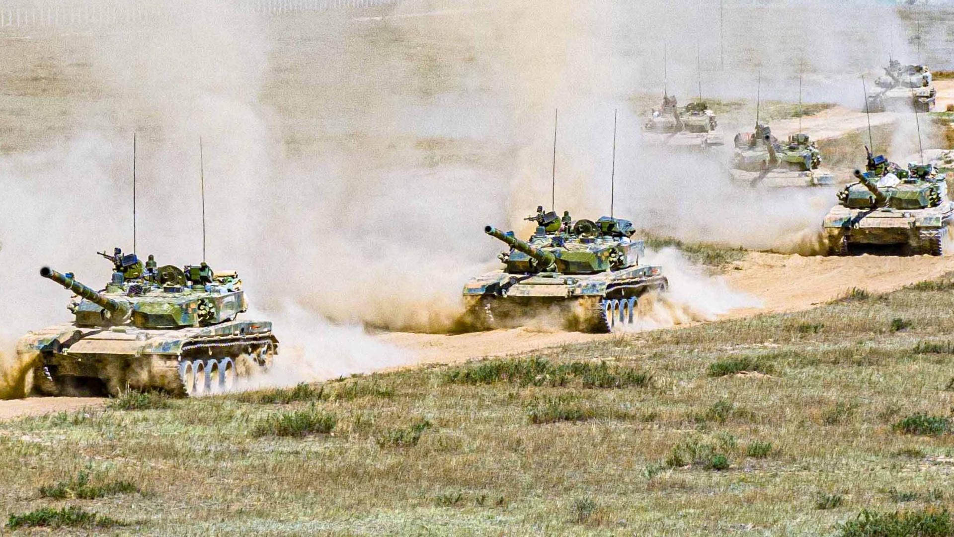 Army armored brigade conducts tactical maneuver training