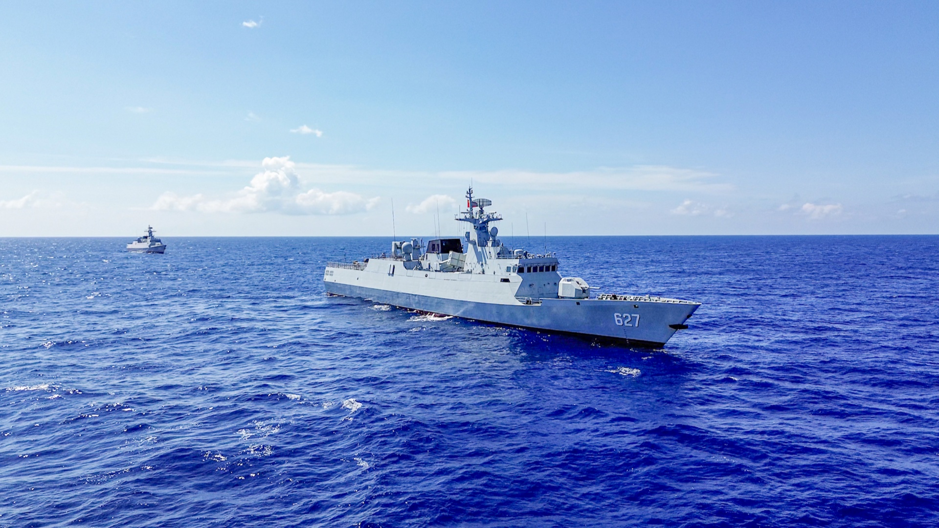 Frigate flotilla in maritime training