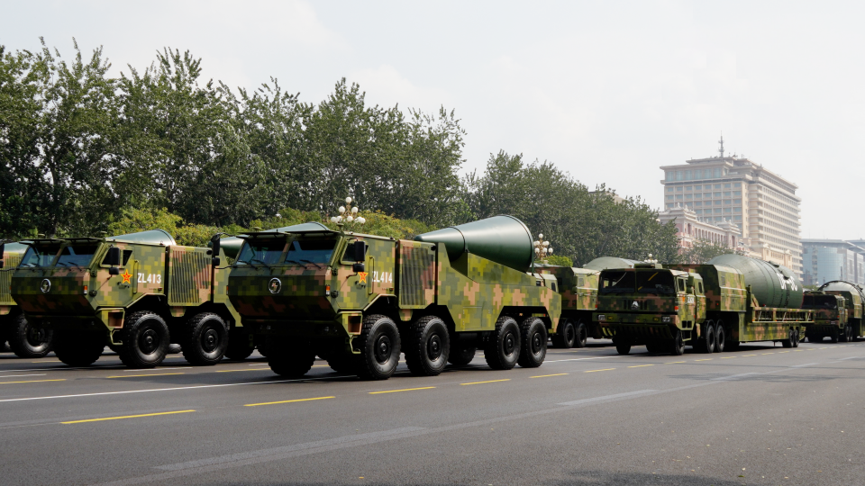 Review of Weapons and Equipment in China's V-Day parade
