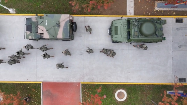Mobile Communication Detachment Conducts Day-and-Night Drill