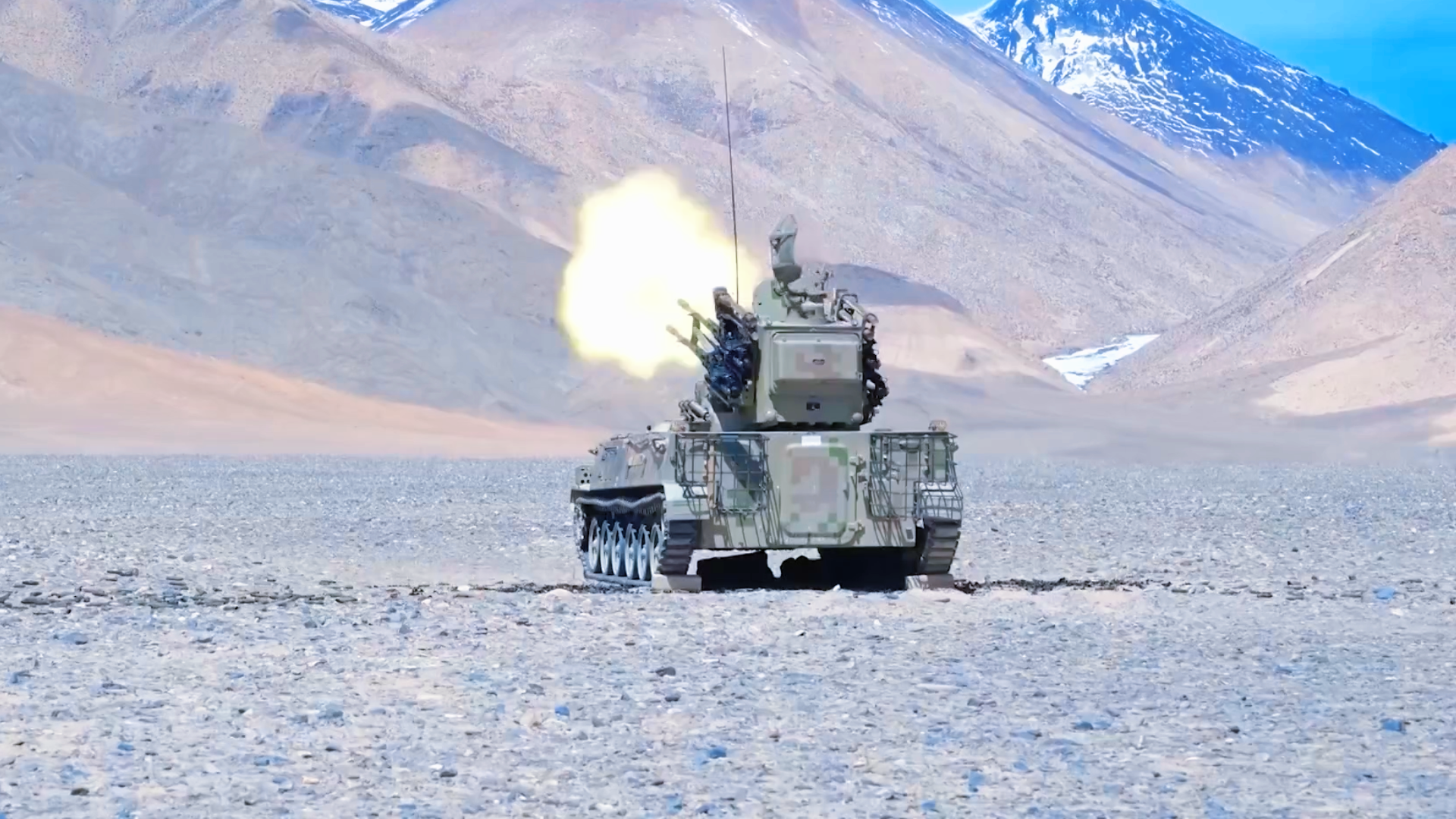 Anti-Aircraft Artillery Troops Conduct Live-fire Training