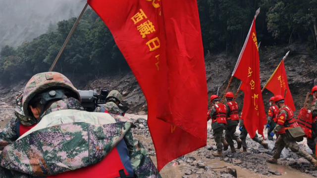 Rescue Ramps up near Mudslide-stricken Gyirong Port in SW China's Xizang