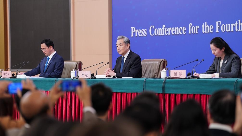 Future of China-Japan relations hinges on Japan's choice: Chinese FM