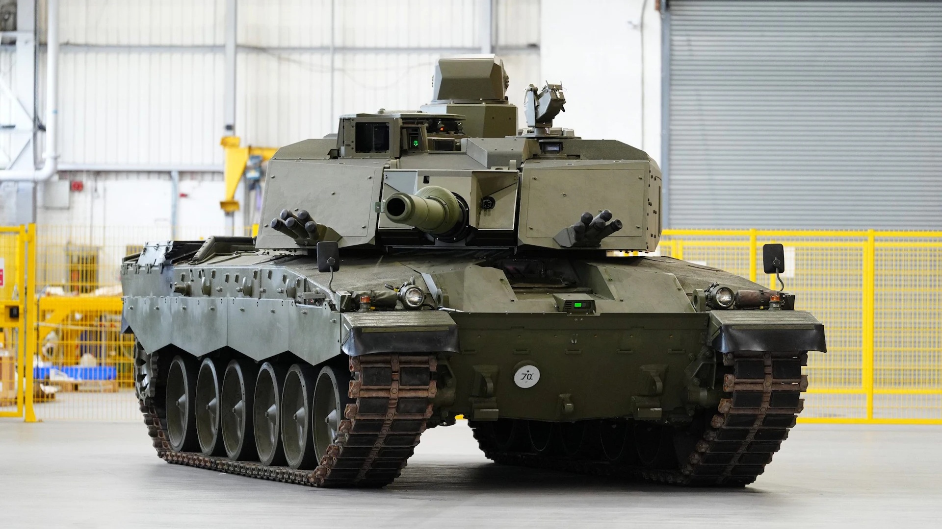Britain resumes large-calibre gun barrel production after 20 years