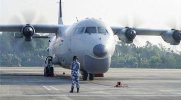 Naval aviation regiment conducts anti-submarine training