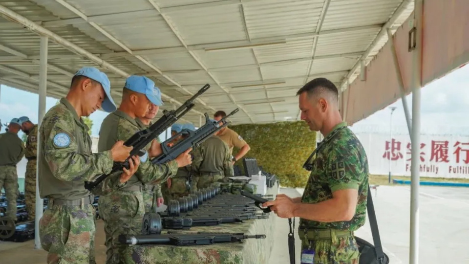 Chinese peacekeeping multi-role engineering company to Lebanon passes UN equipment inspection