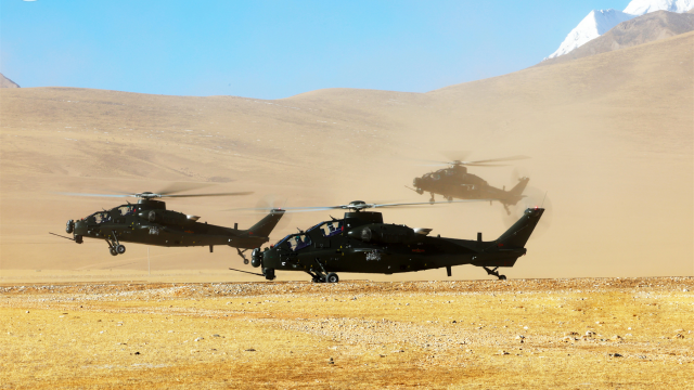 Helicopters in field flight training