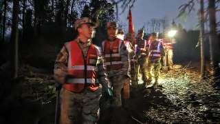 Chinese military continues rescue efforts in area hit by landslides