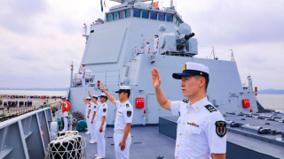 43rd Chinese naval escort taskforce visits Gabon