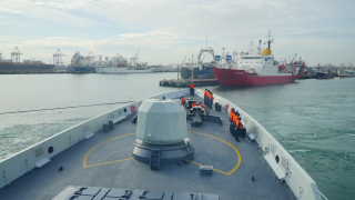 Chinese naval frigate Xuchang makes technical stop in Cape Town