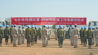 Chinese peacekeepers complete main supply route maintenance mission in South Sudan (Wau) 