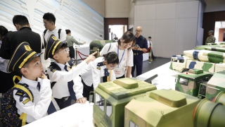 PLA Hong Kong Garrison organizes national defense education activities