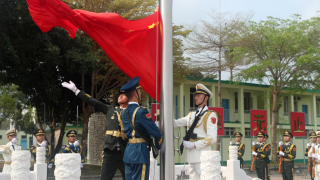 Over 120 Hong Kong students graduate from PLA military camp