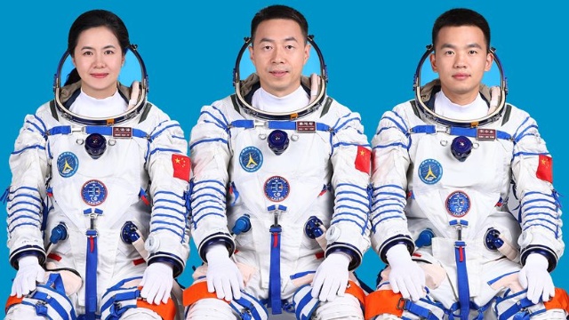 China awards medals to Shenzhou-19 astronauts