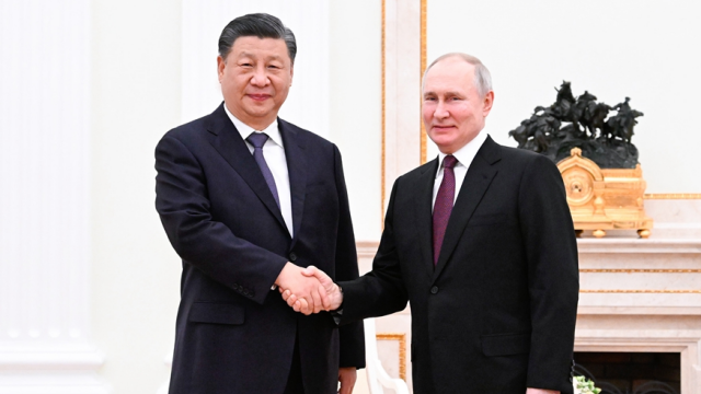 Xi meets Putin in Moscow