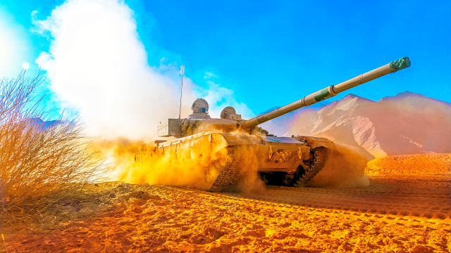 MBTs rumble in Gobi desert