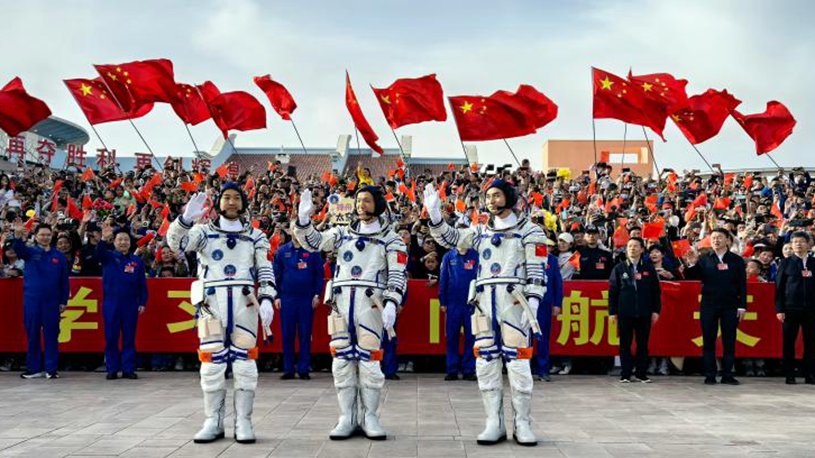 See-off ceremony held for taikonauts of Shenzhou-18 mission