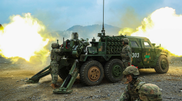 Vehicle-mounted howitzer conduct direct fire