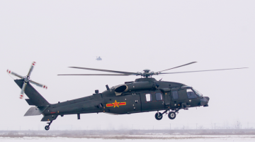 Helicopters train after snow