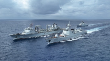 Warships engage in replenishment-at-sea training