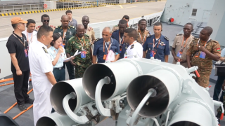 African military officers visit Shanghai Naval Base
