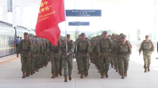 Chinese troops arrive in Laos for 