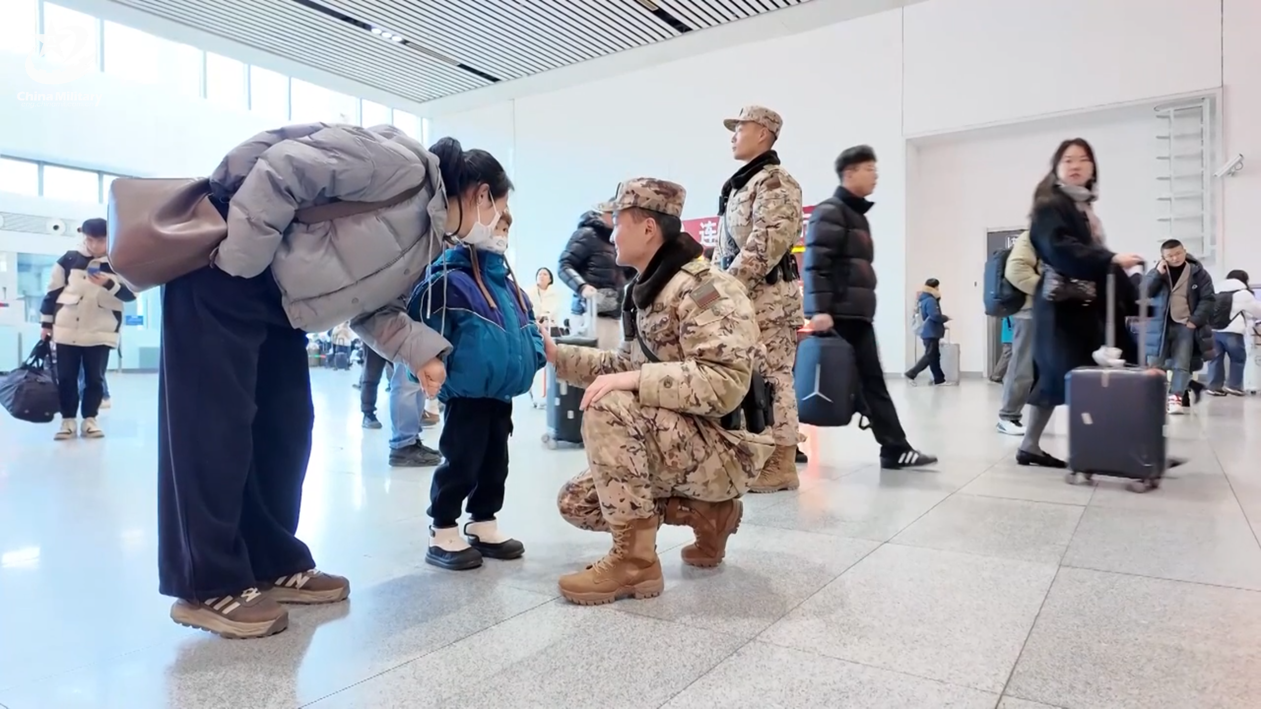 People's Armed Police, guardians of China's Spring Festival travel rush