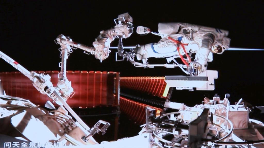 Shenzhou-19 crew completes second series of extravehicular activities