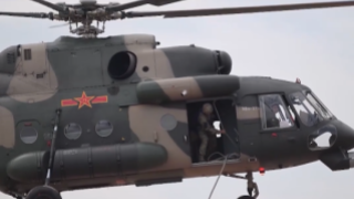 Army Soldiers Hone Fast-roping Skills