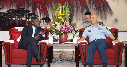 Xu Qiliang meets Equatorial Guinean Vice President