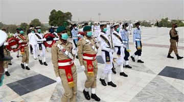 Ceremony held to mark Pakistan Day in Karachi