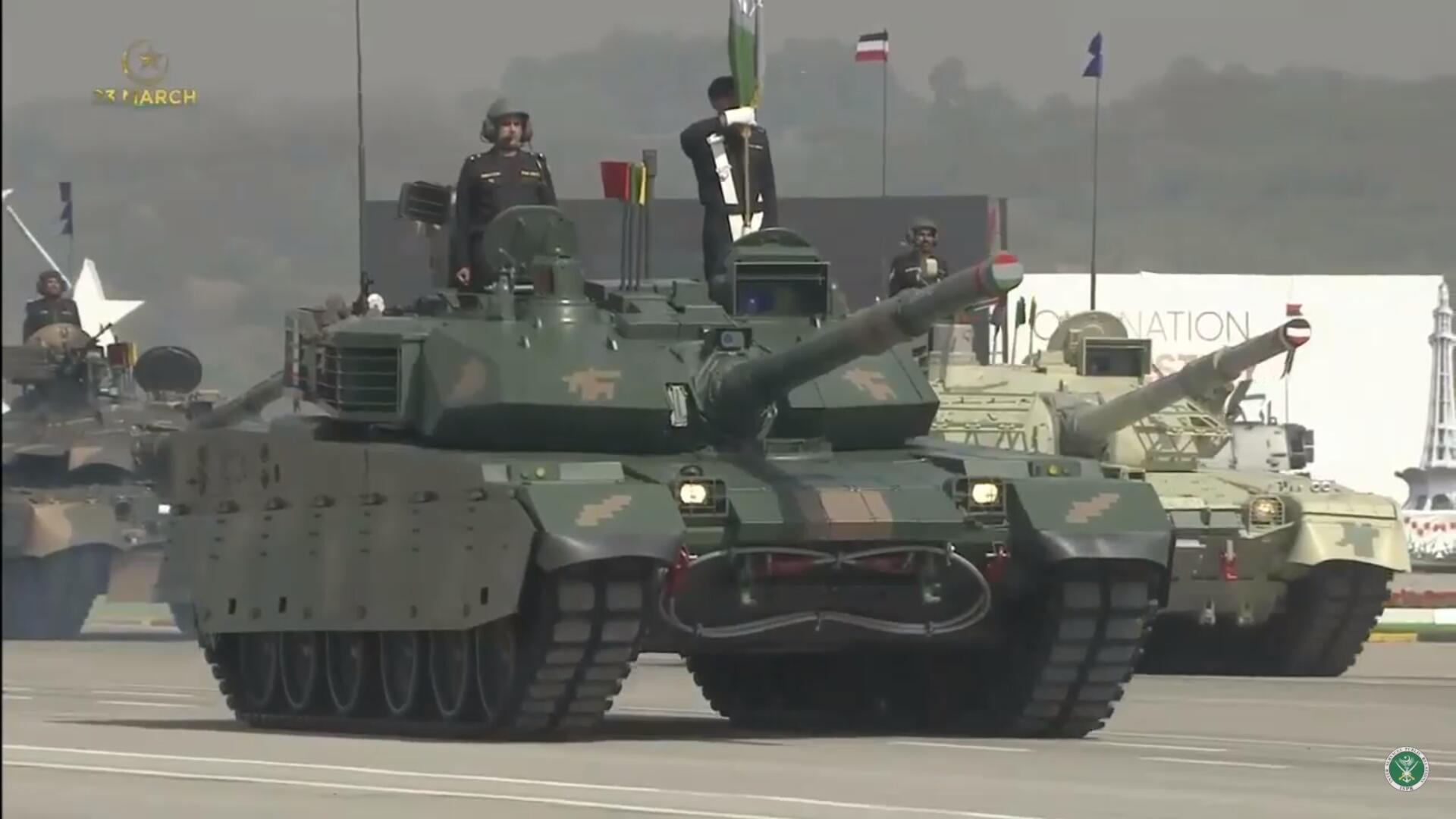 Tegnsætning Monica kolbøtte VT4 MBT joins Pakistan Day military parade - China Military