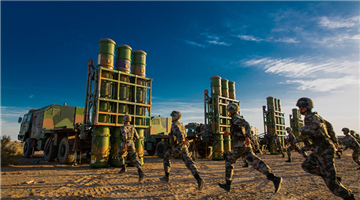 Round-the-clock air-defense training held in Gobi desert