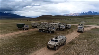 Troops in Xizang conduct training on setting up field mobile service station