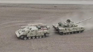New-type tracked armored engineer vehicle debuts in rescue drills on plateau