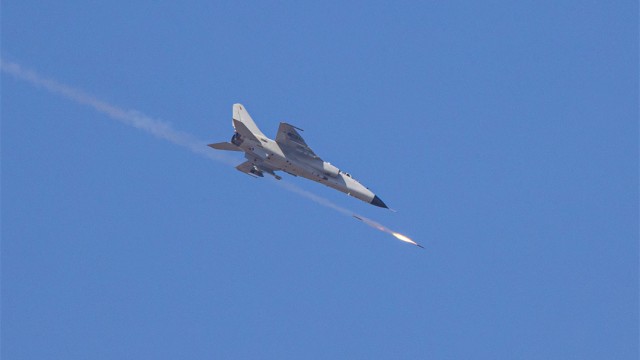 Fighter-bomber fires at ground targets in training